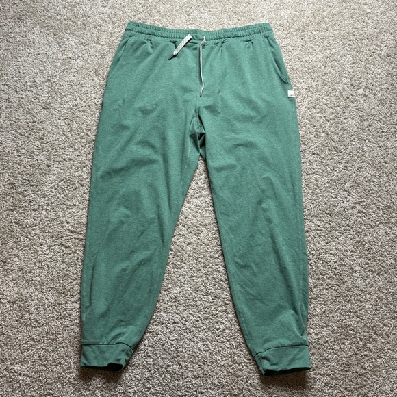 Vuori Performance Joggers - Picture 2 of 5